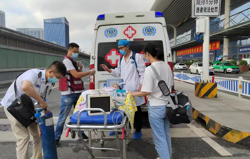 汨罗市救护车出租公司